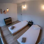 Magnifique De 3 *